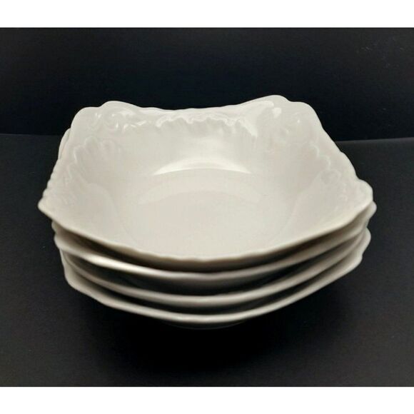 VTG C Mielow Poland Embossed Bowls White Porcelain Small Fruit Dipping Set of 4 - Picture 1 of 7